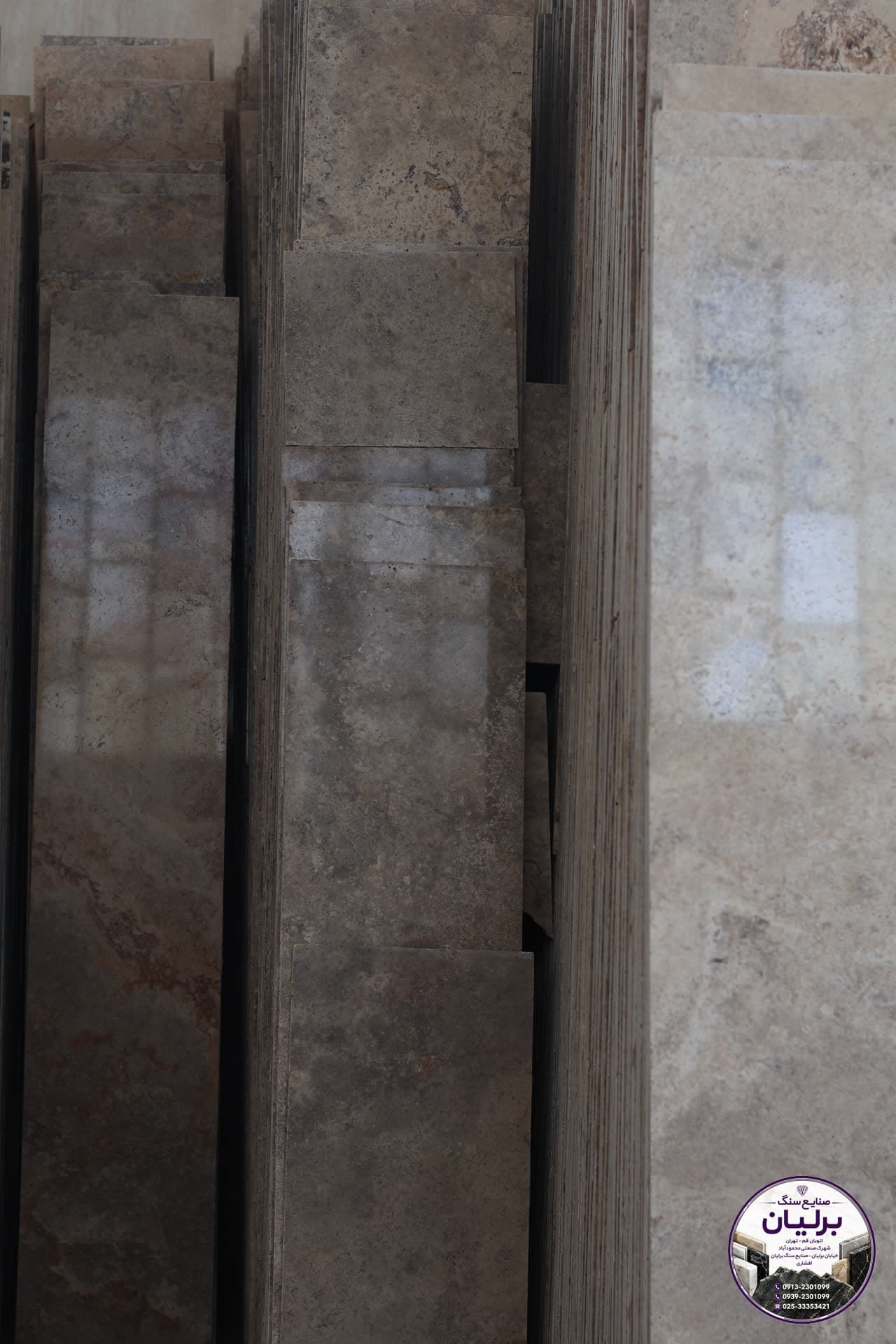 FAQ: What thickness should exterior stone have?